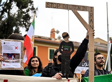 Iran, 400 esecuzioni nel 2024, 93 nel primo mese dei “riformisti”