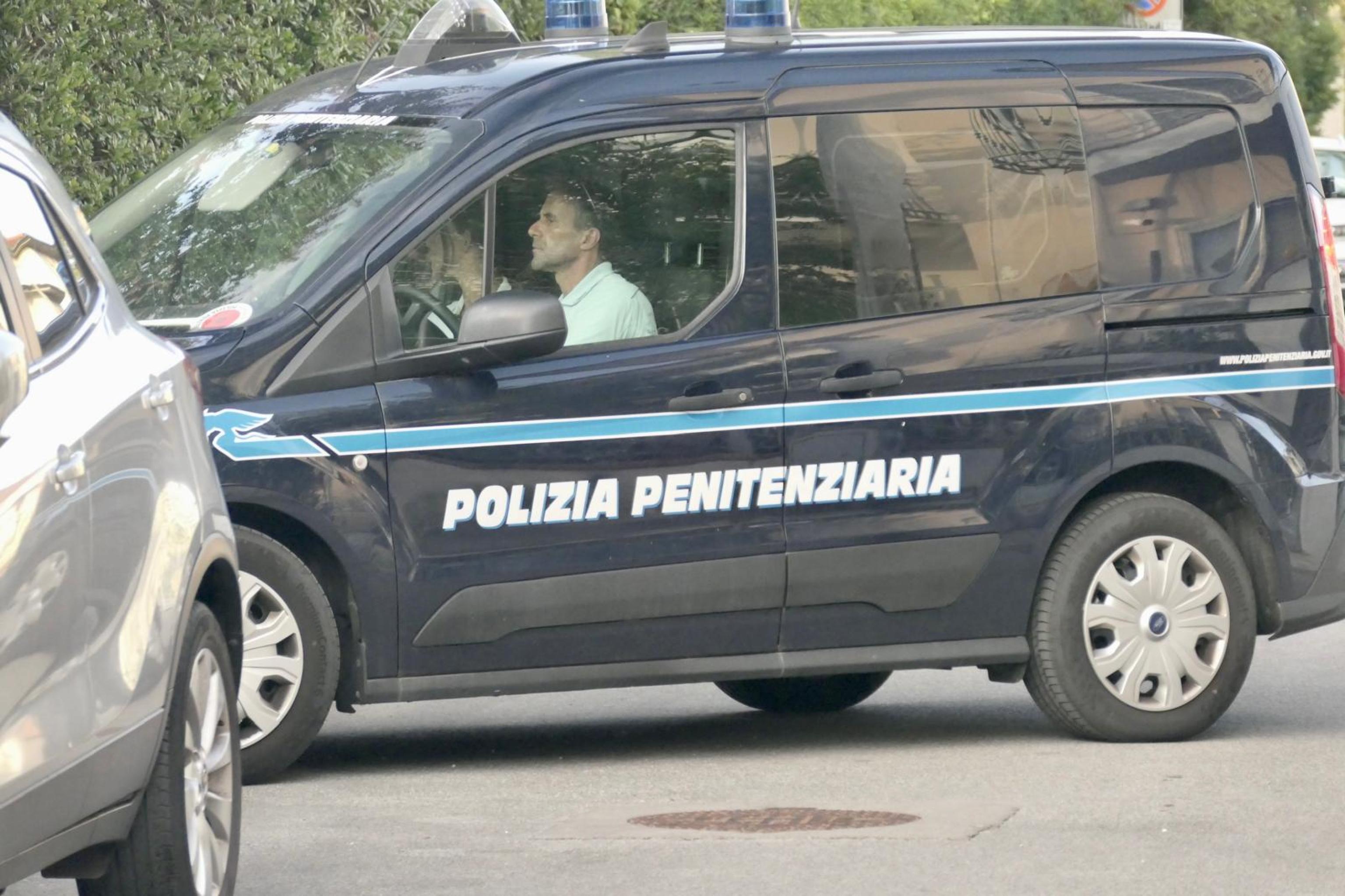 Viareggio: un Suv è piombato sulle nostre coscienze