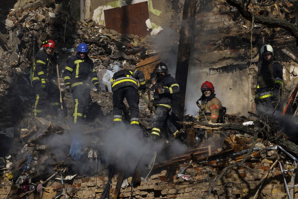 È tempo di opporsi al regime iraniano, ai gruppi terroristici e alle armi nucleari