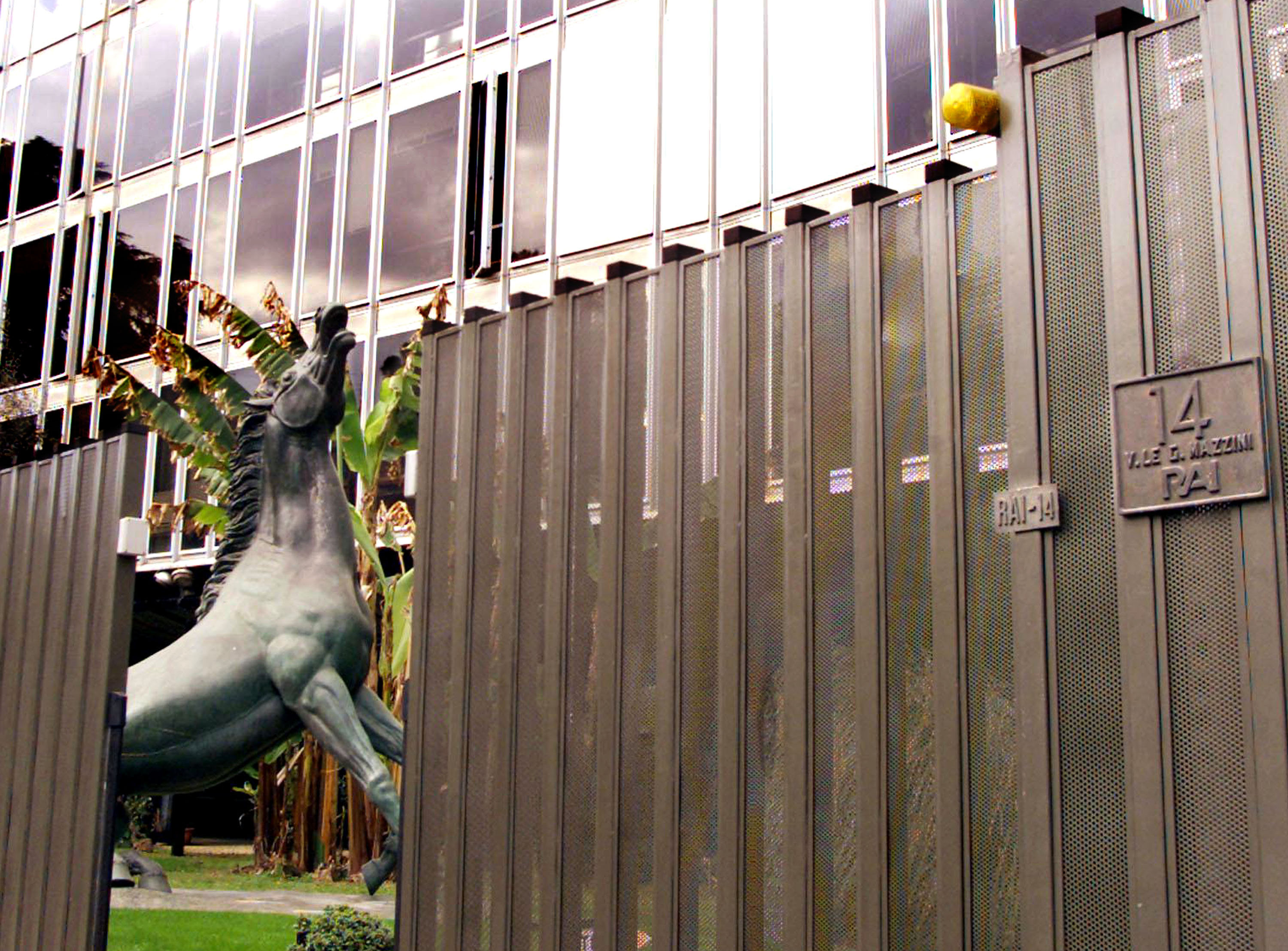 La ricerca nel Cda Rai di un presidente di garanzia