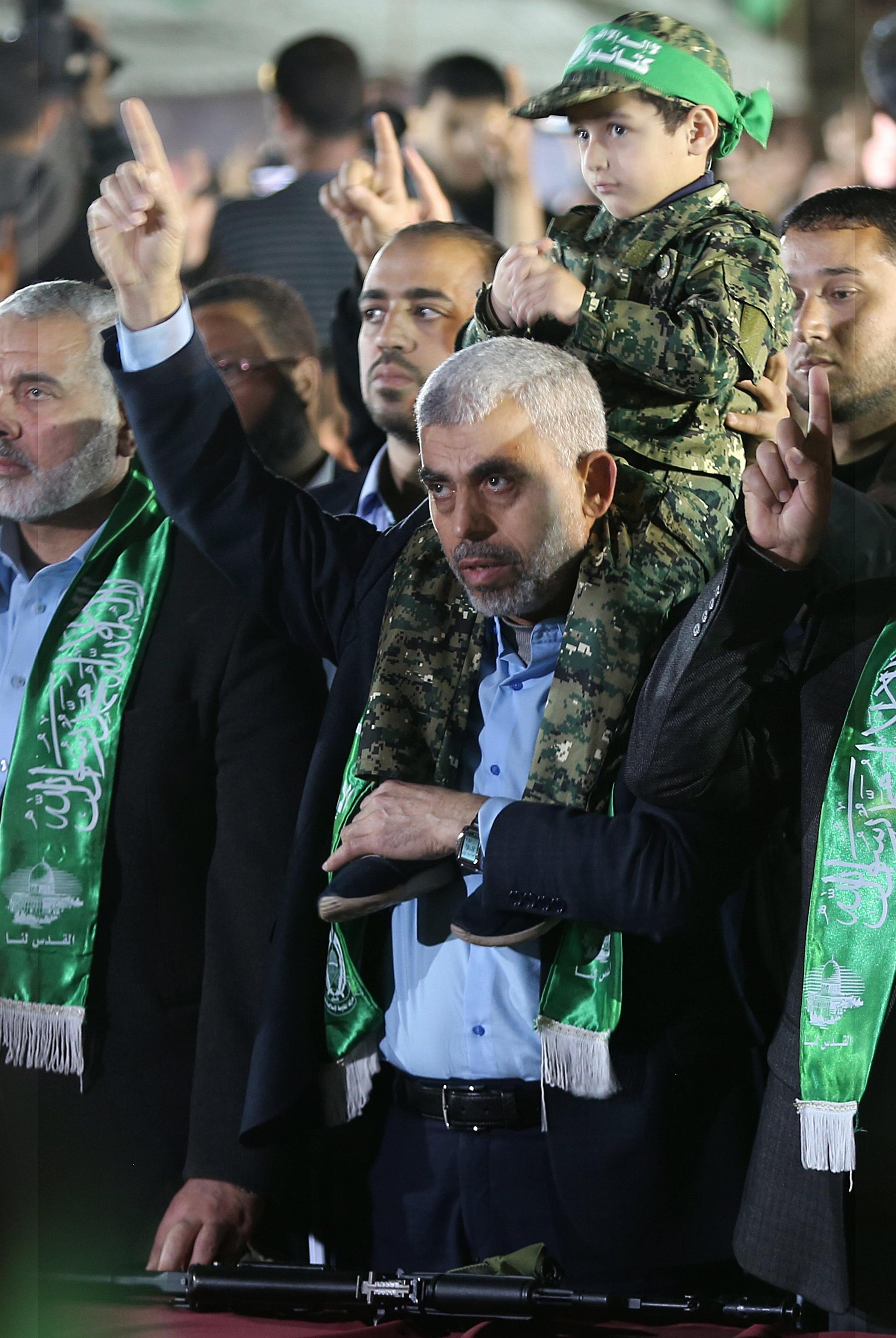 Sinwar e altre storie: imbalsamare il lupo