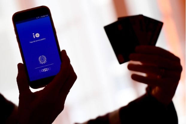 L’app Io diventa un archivio dei documenti