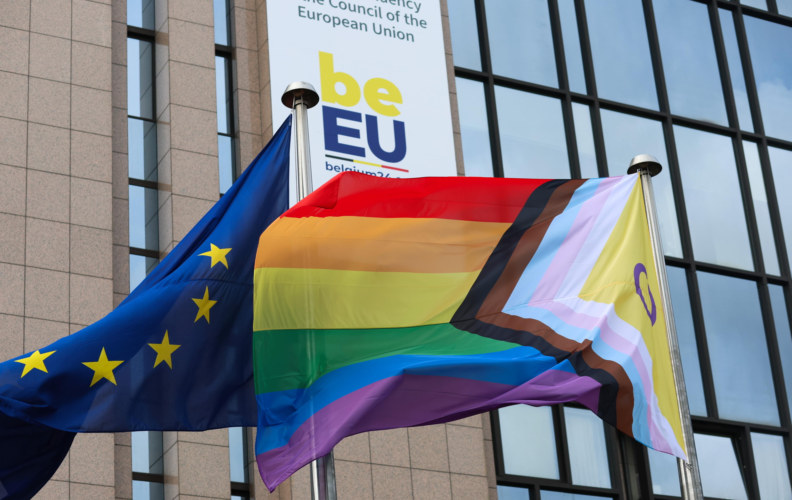 I ludi cartacei dell’Ecri