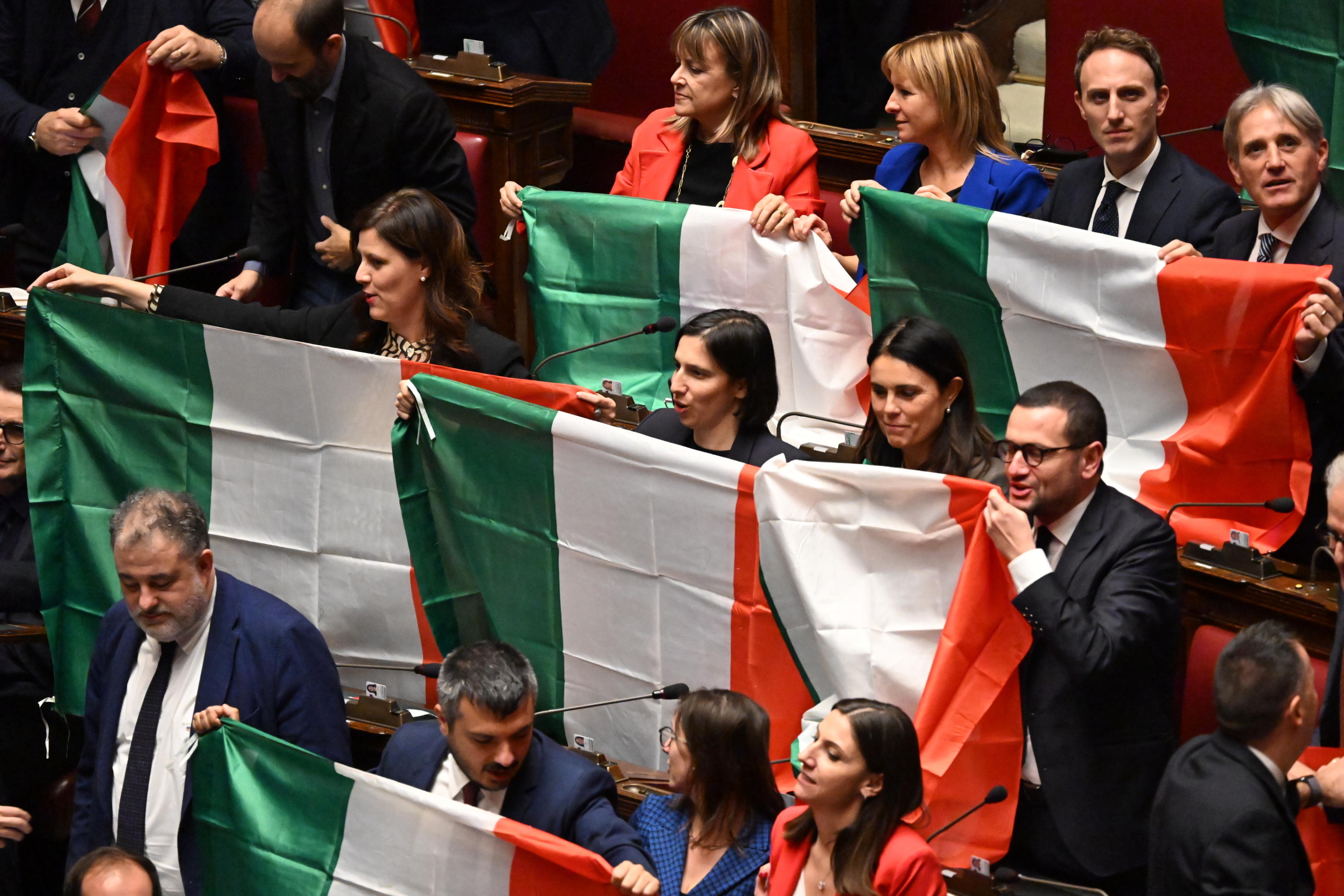 Comunicazione o mistificazione?