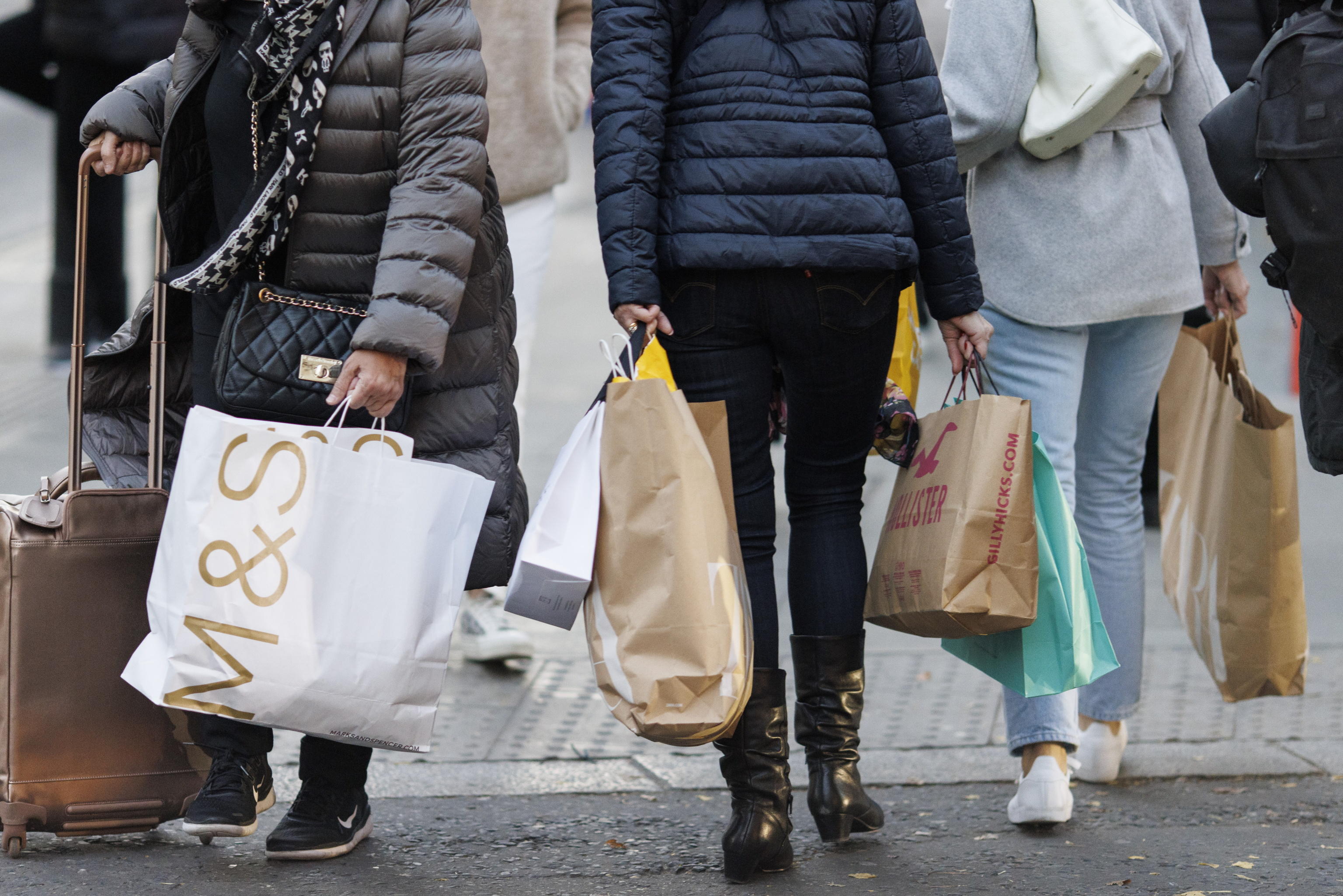 Agli italiani piace il black friday