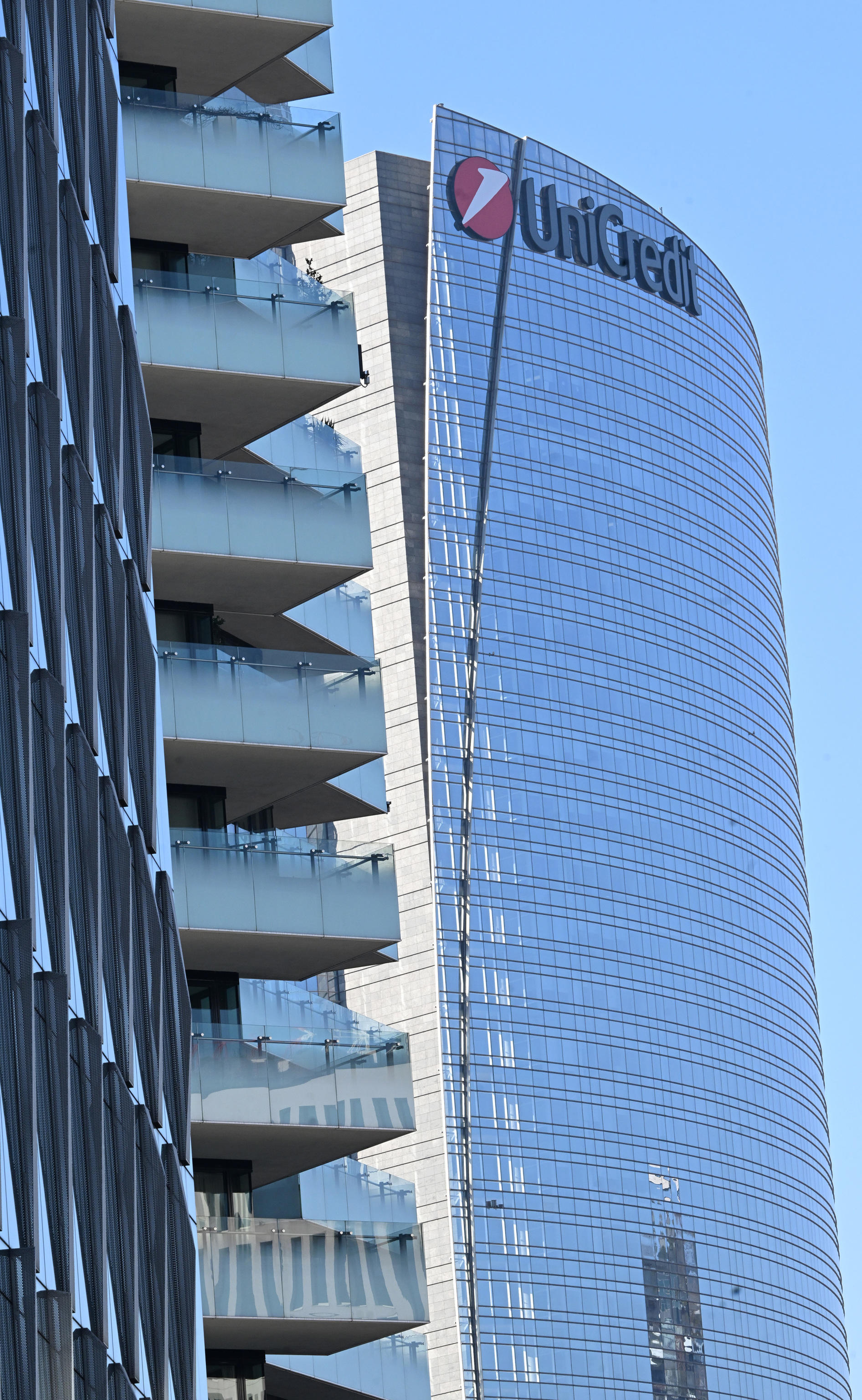 Unicredit-Banco Bpm, tra Mef e terzo polo bancario