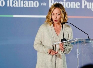 Meloni su Stellantis e automotive: settore a rischio