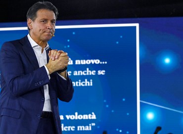M5s, il voto bis boccia Grillo, Conte: “Pagina nuova”