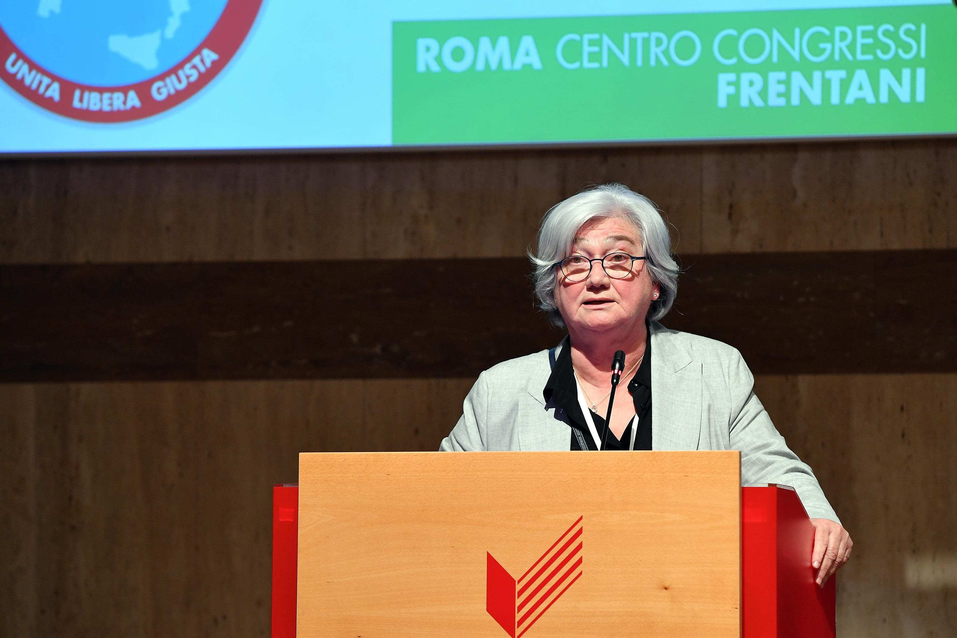 Centro, Bindi: “Ruffini leader? È una persona valida”