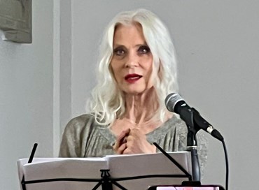 Isabel Russinova legge Francesca Cabrini, la santa dei migranti