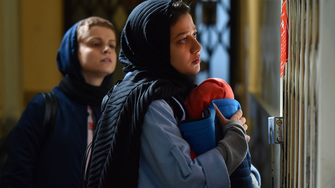 Visioni. “La bambina segreta”, un piccolo capolavoro di denuncia