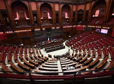Manovra in aula alla Camera domani alle 8, voto finale venerdì
