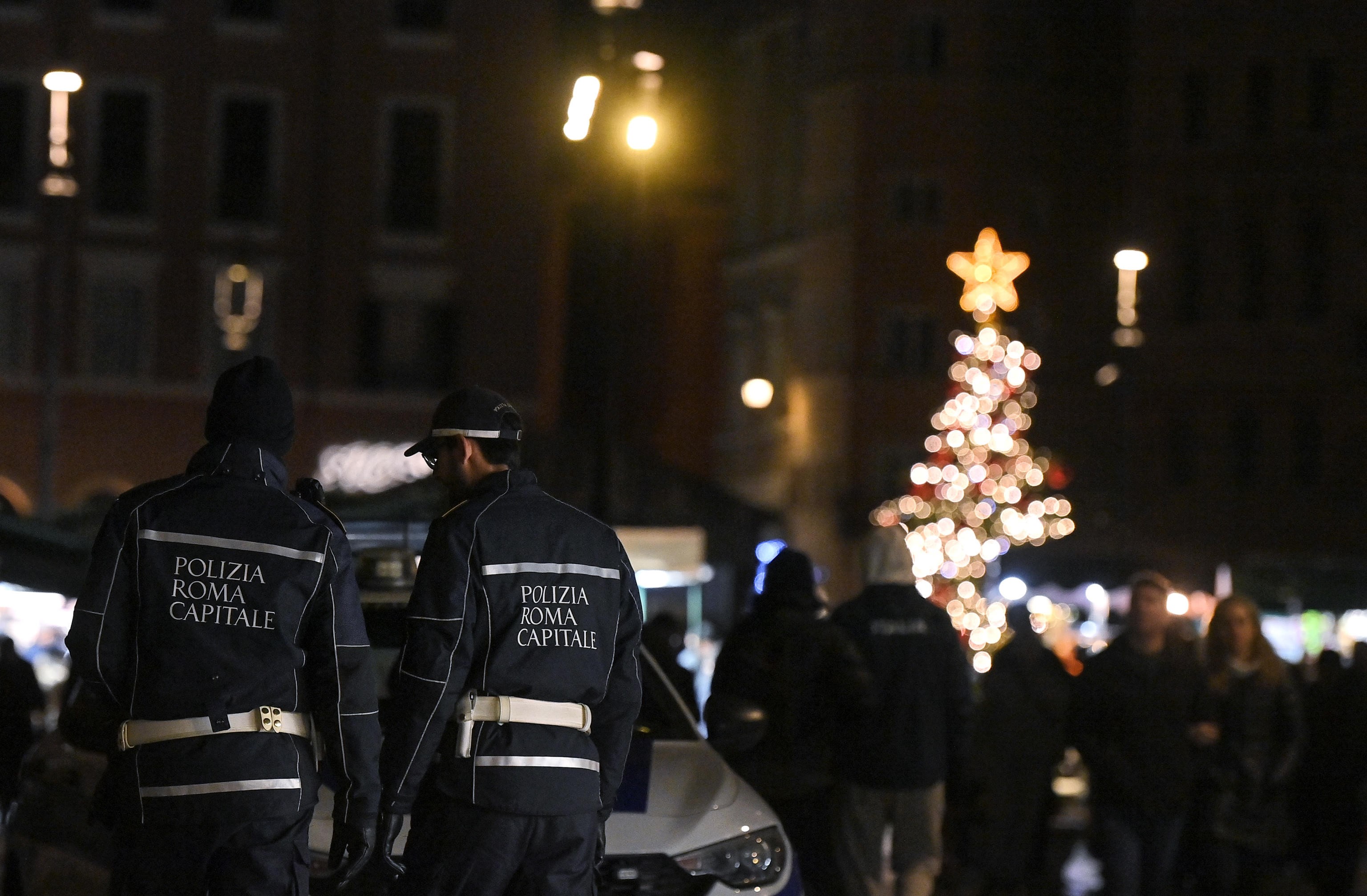 Perché i jihadisti dichiarano guerra al Natale (e alle altre festività)