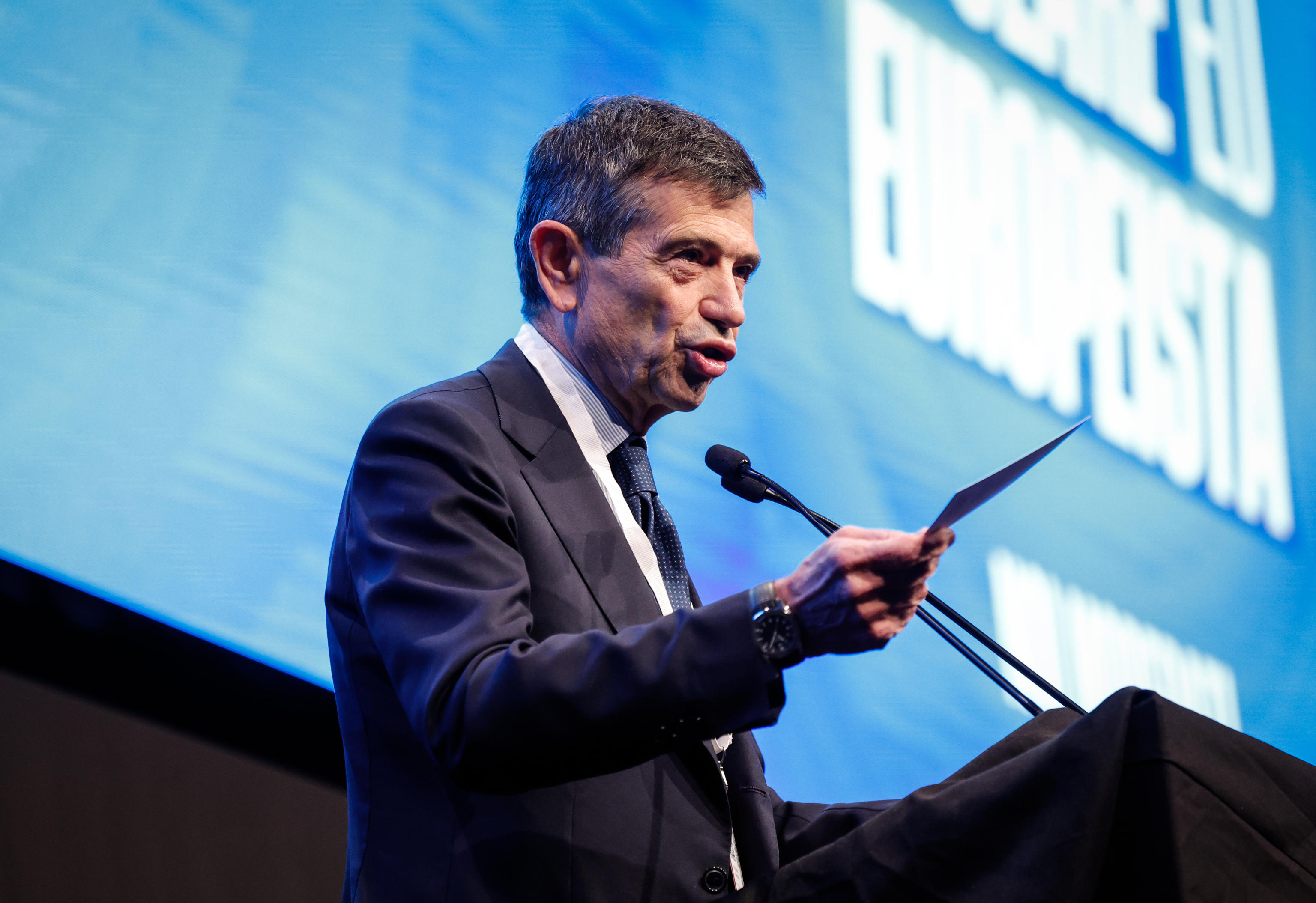 Lupi: “Da oggi nel Ppe, rafforzeremo il centro del centrodestra”