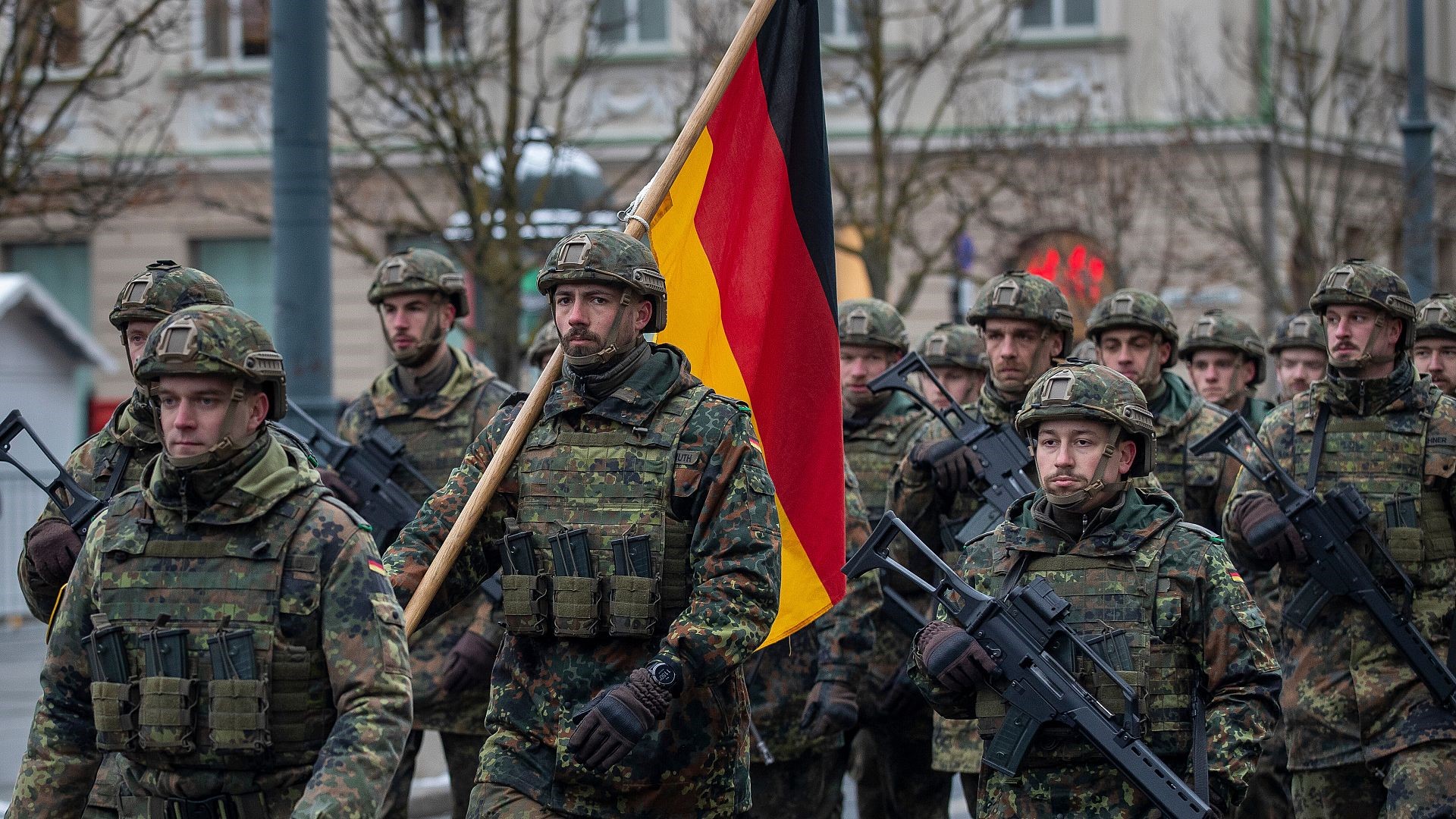 La Germania farà altro debito ma solo per le spese militari