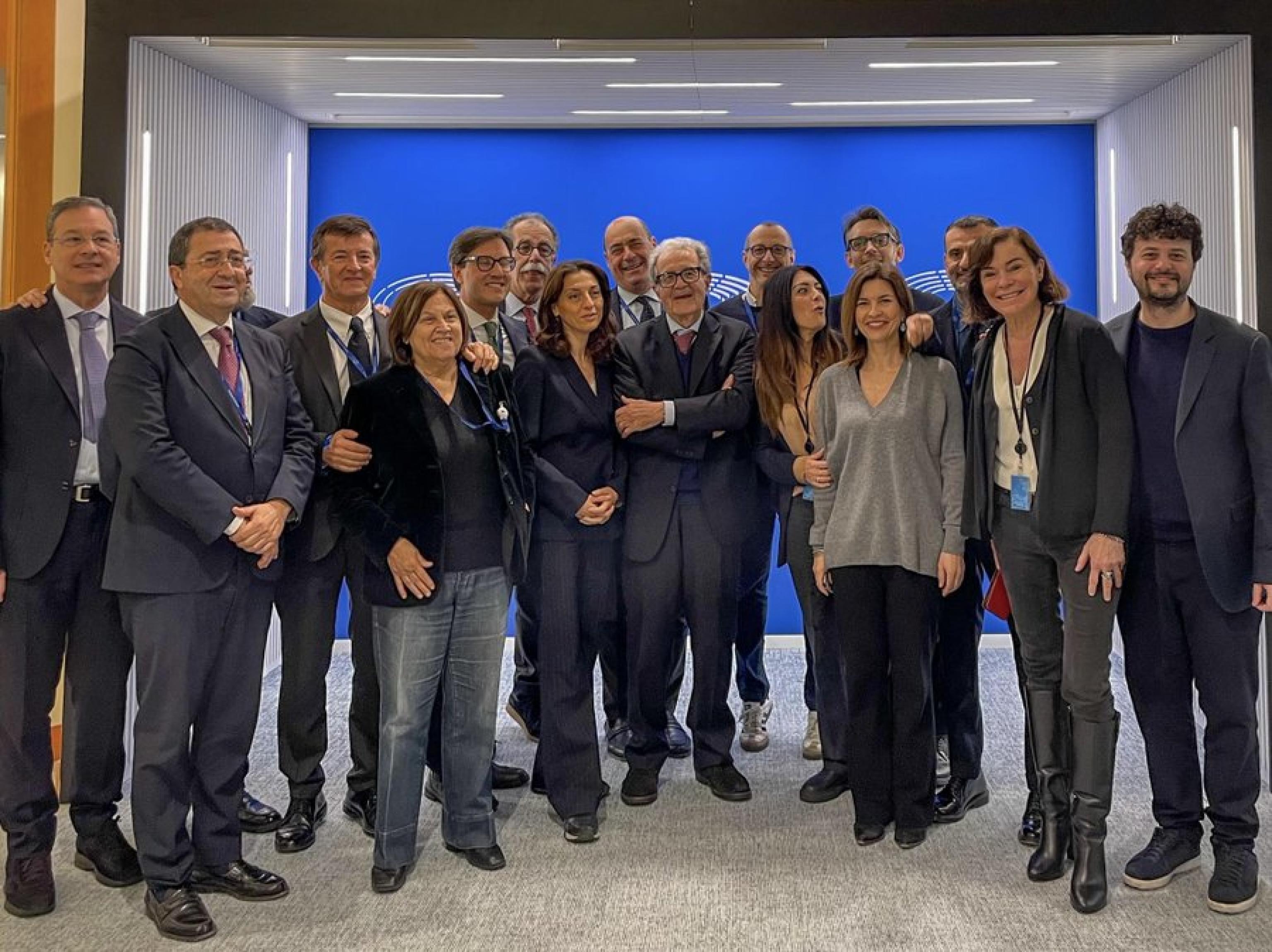 La supercalifragilissima sinistra