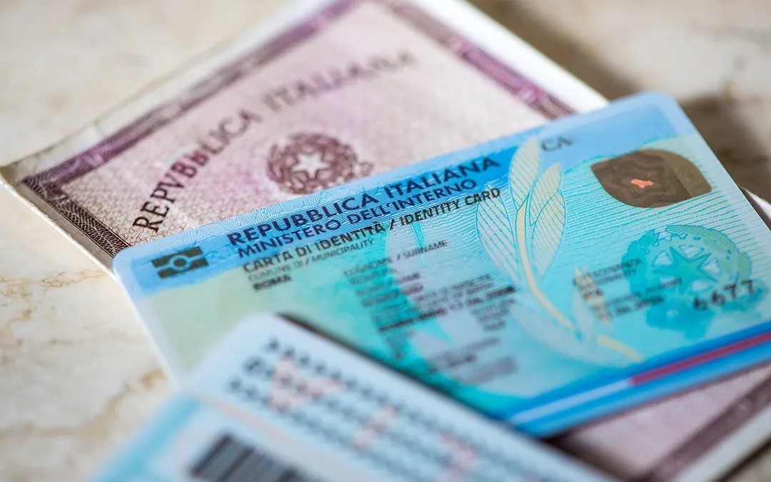 Nulla cambia per le carte di identità dei minori
