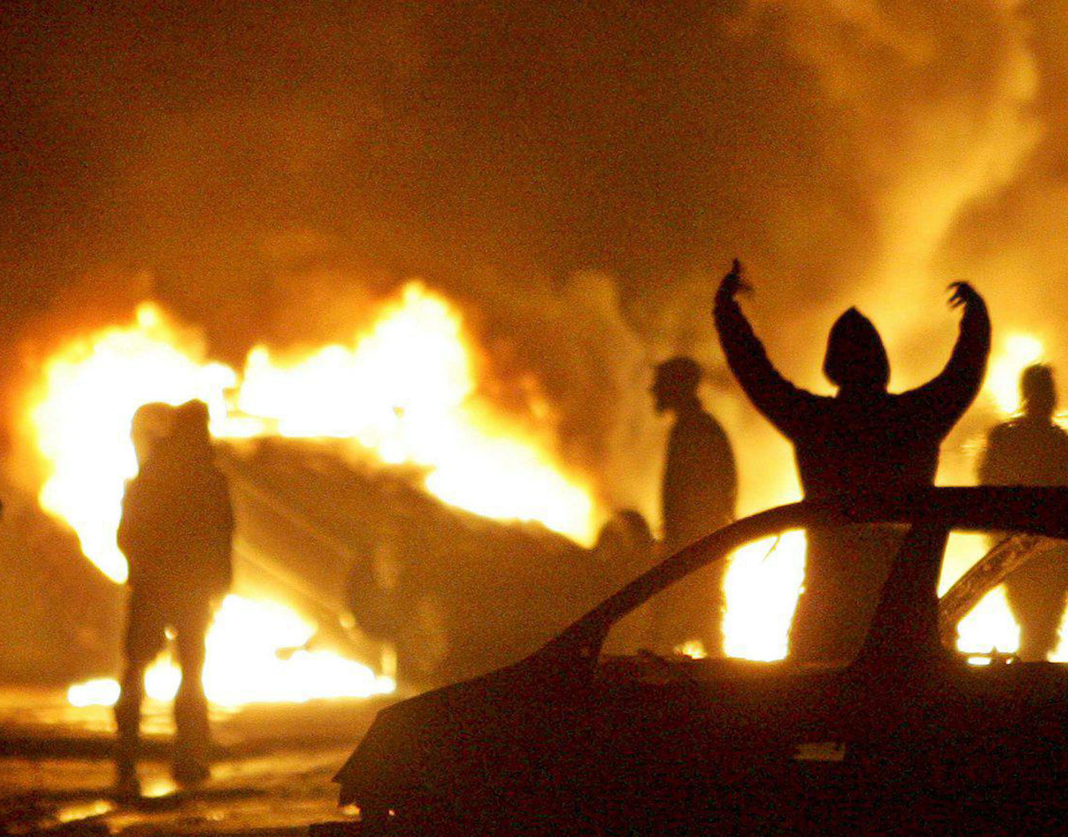 Quel riarmo per le sue “banlieue”