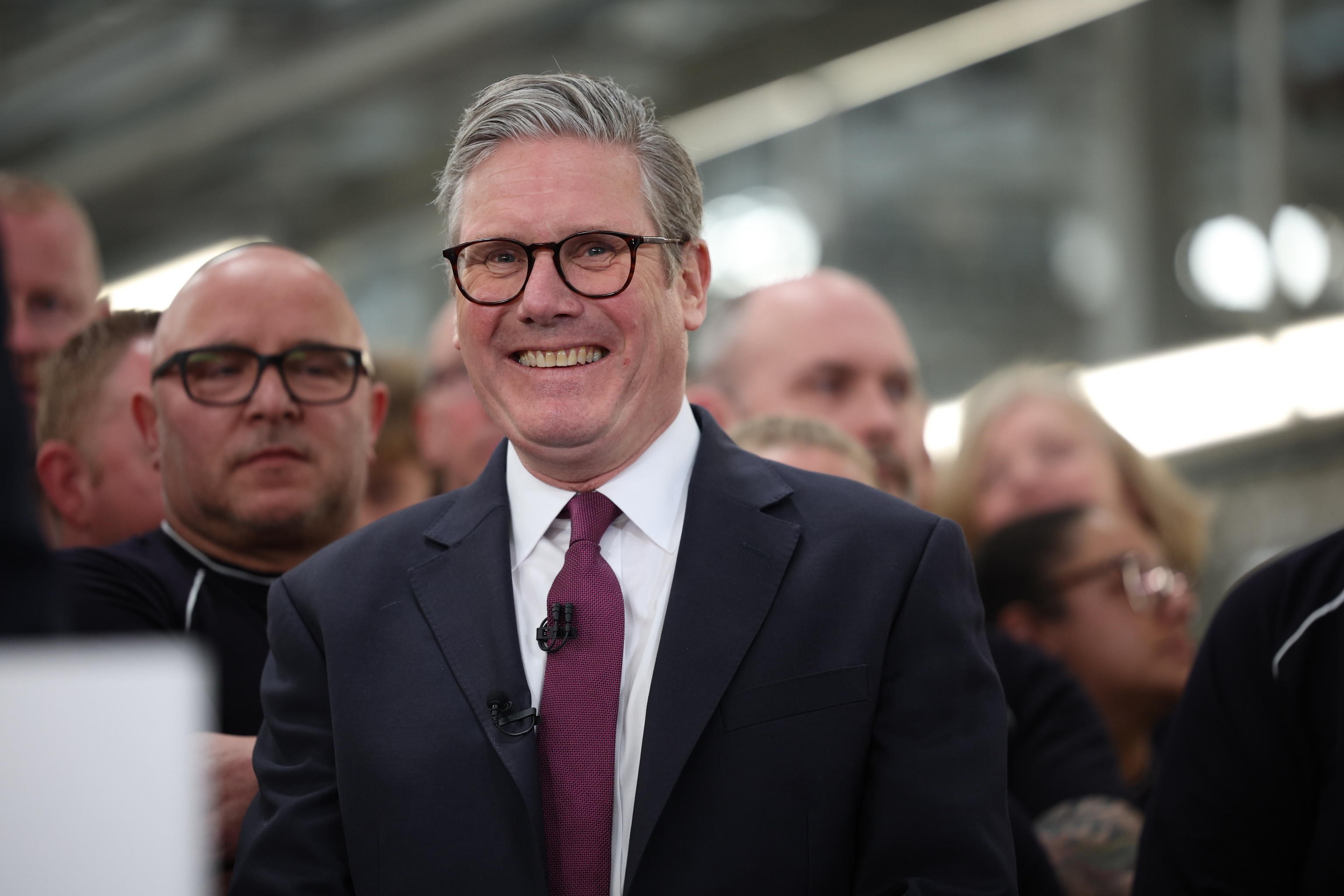 Starmer nazionalizza l’acciaio Uk