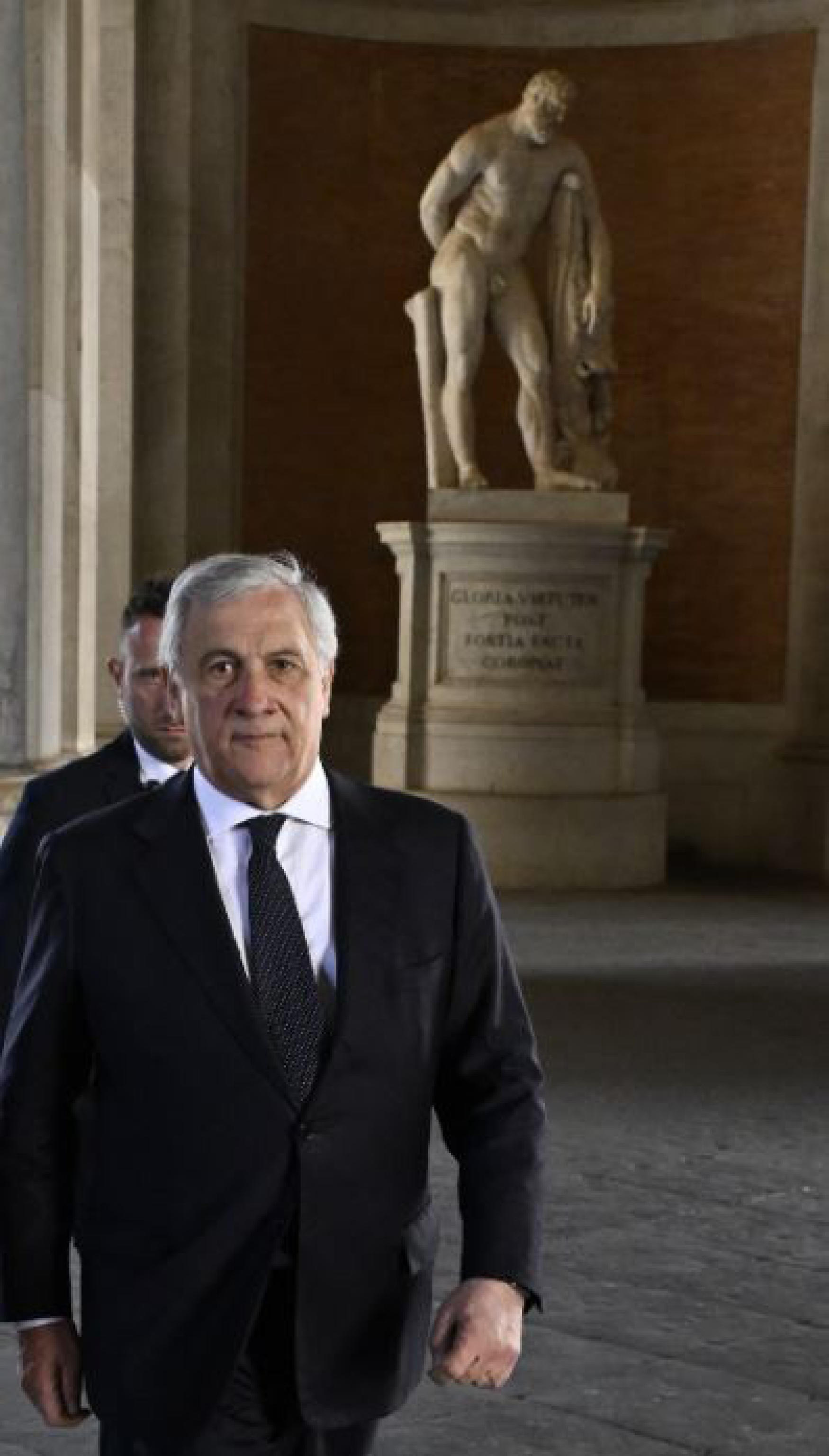 Tajani: “Pace difficile in Ucraina, la responsabilità è di Mosca”