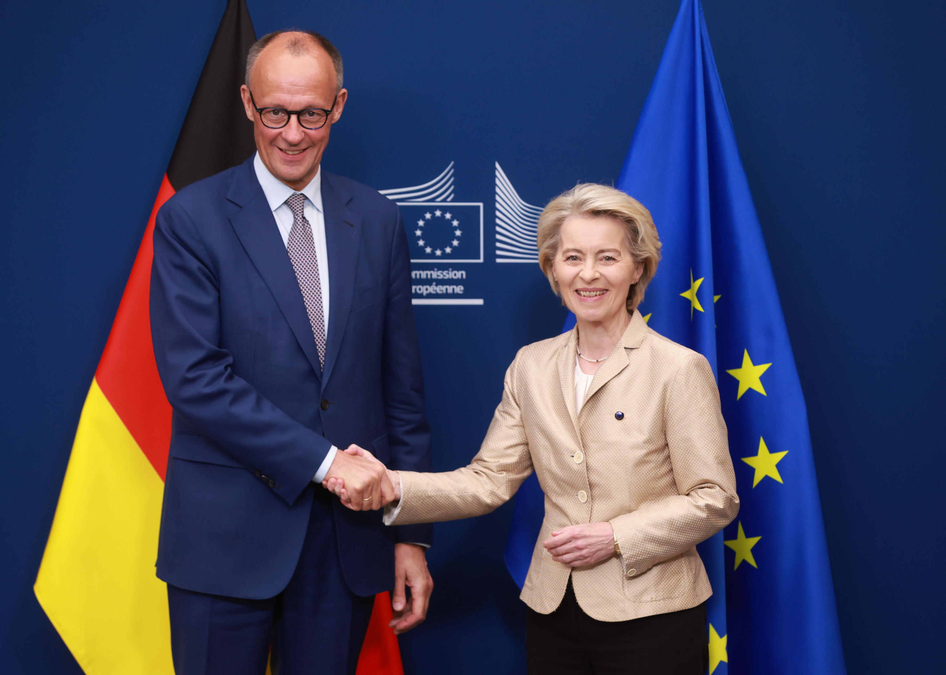 Von der Leyen: “Senza intesa sui dazi ogni opzione è sul tavolo”