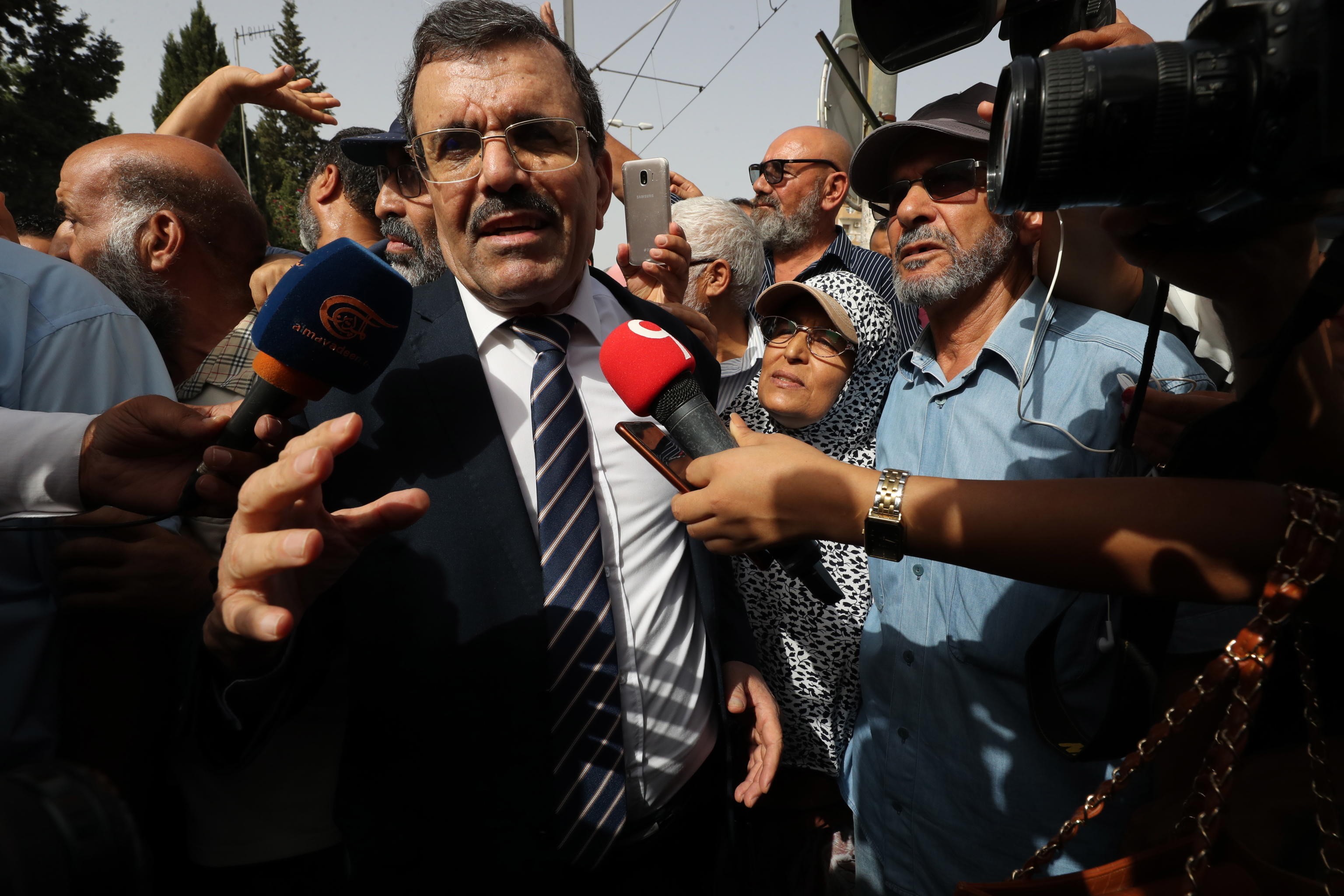 Tunisia: proseguono le “grandi purghe”