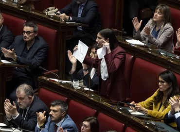 Le pretese di un’opposizione circense