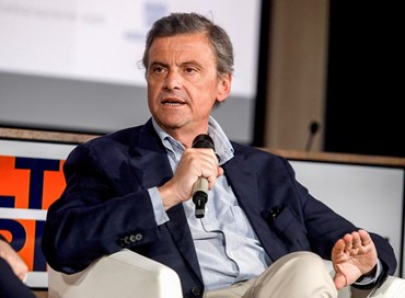 Forza Italia tira un amo ad Azione, Calenda: “valuteremo”