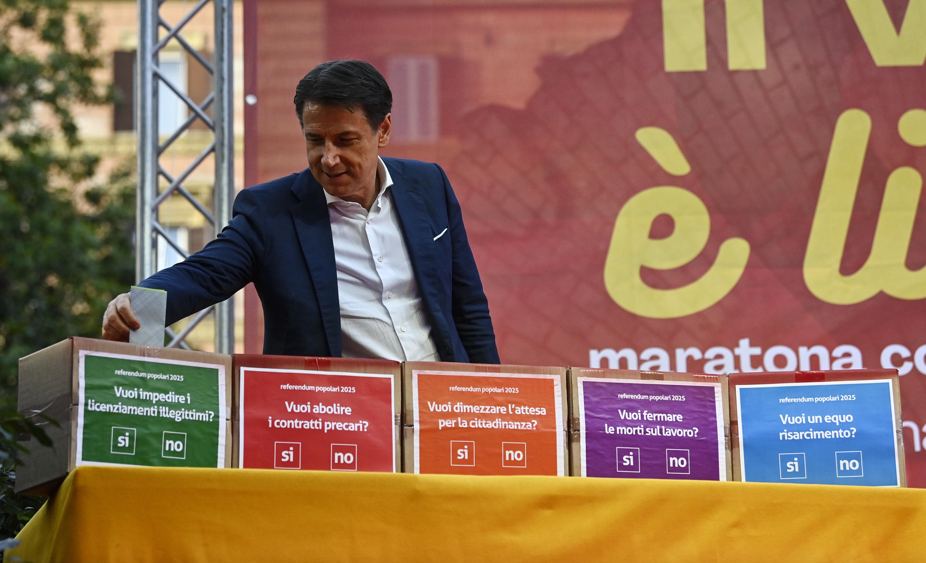 Sondaggi e referendum, FdI stabile