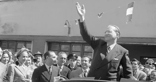 La nascita della Repubblica e la “doppiezza comunista”