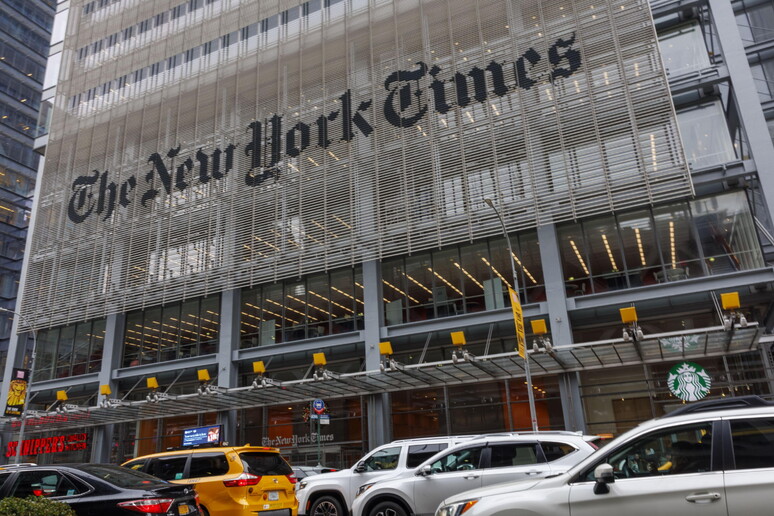 Ia, il New York Times sigla un’intesa con Amazon 