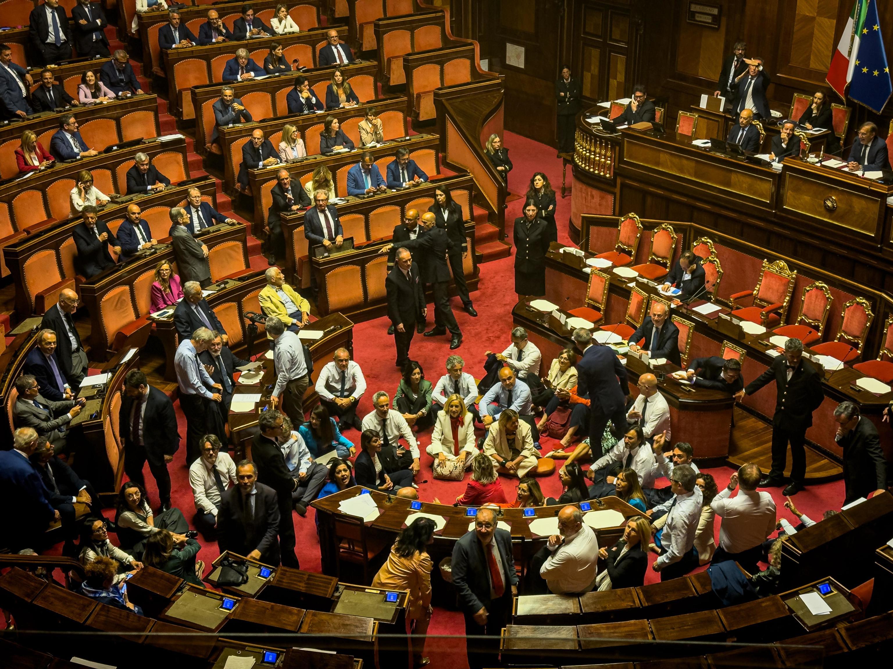 Apologia dei blocchi stradali