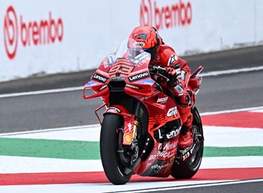 Il casco “intelligente” di Lenovo fa volare la Ducati