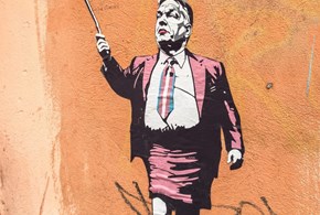 Questione di priorità, la sinistra vola al Pride ungherese