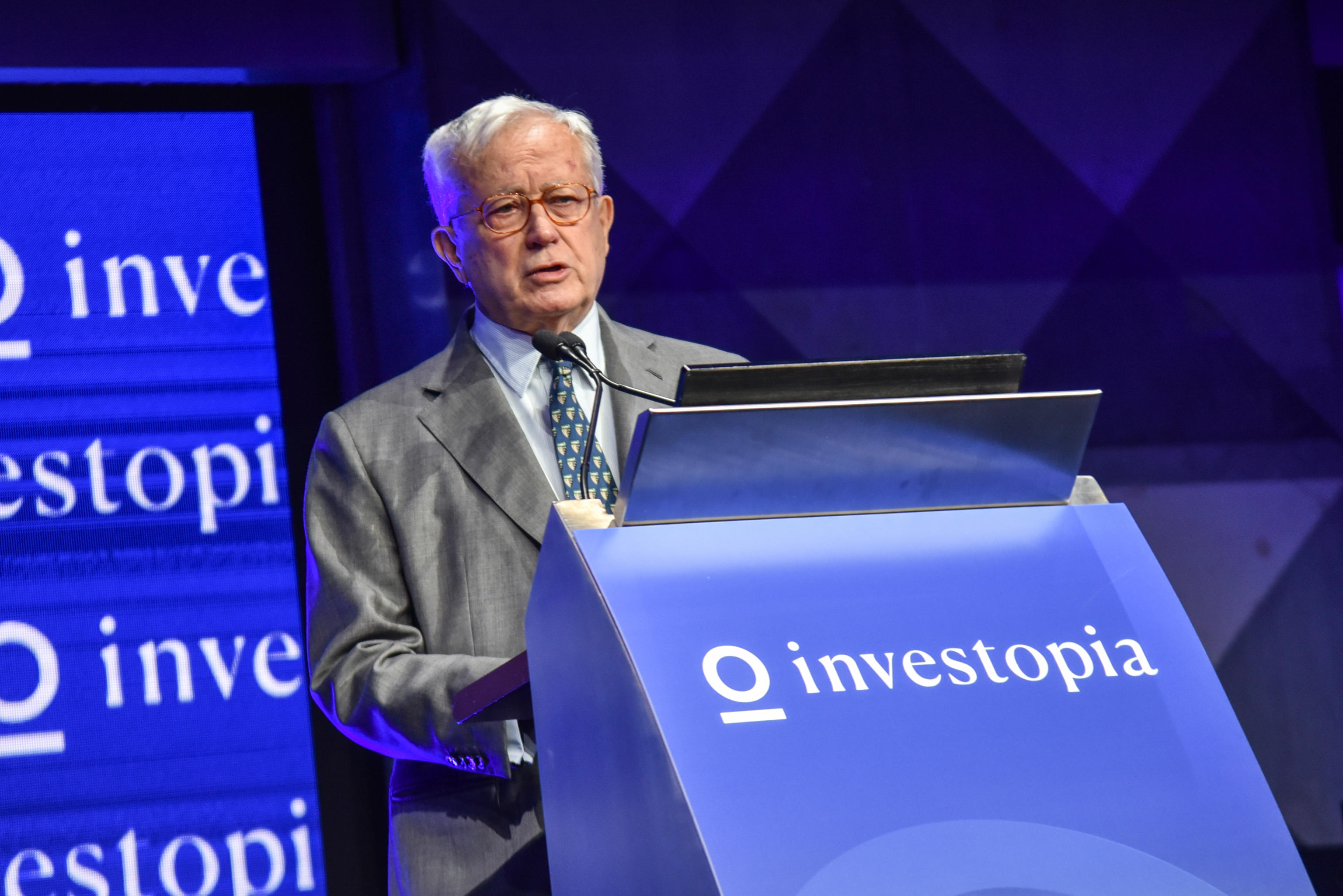 Tremonti: “Per avere voce autonoma serve una politica europea”