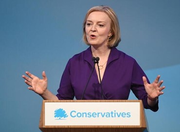 Truss: tra green, Islam e migranti. “Dobbiamo tenere unito l’Occidente”