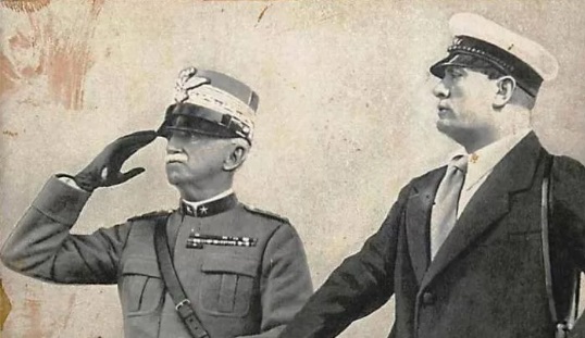  25 luglio cade Mussolini e inizia la fine del re 