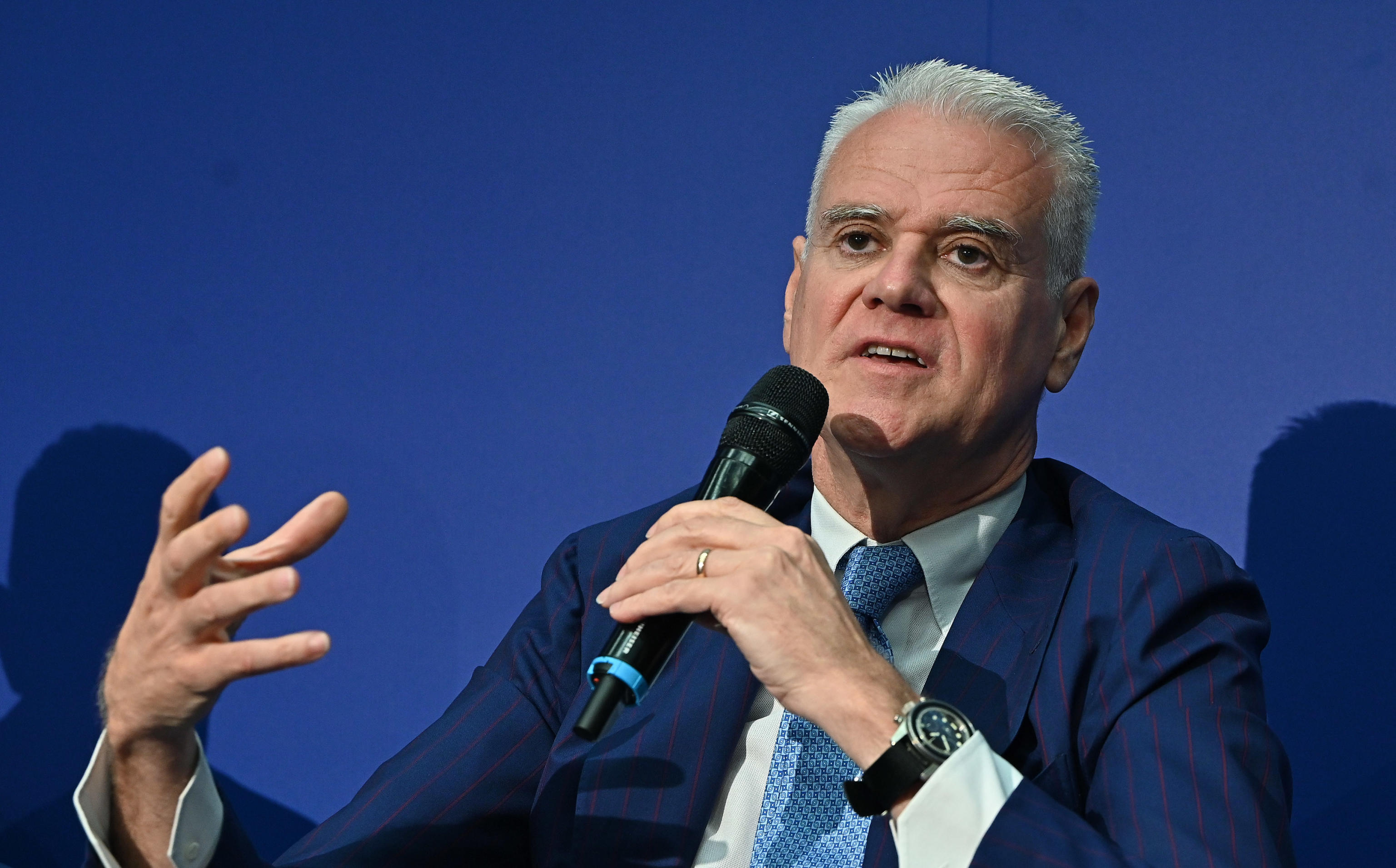 Pa, Zangrillo: “Per gli stipendi vinca il merito, non i tetti”