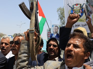Riconoscere la Palestina, moda e soprattutto mania
