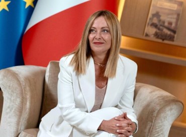 Meloni: “Sinistra non ci batte in patria, ricorre ai giudici”