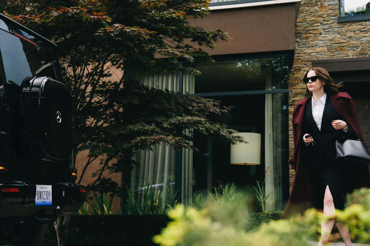 “Bugonia”: da Virgilio a Lanthimos, la rinascita impossibile