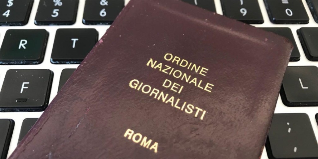 Il diritto dei cittadini: notizie senza pubblicità