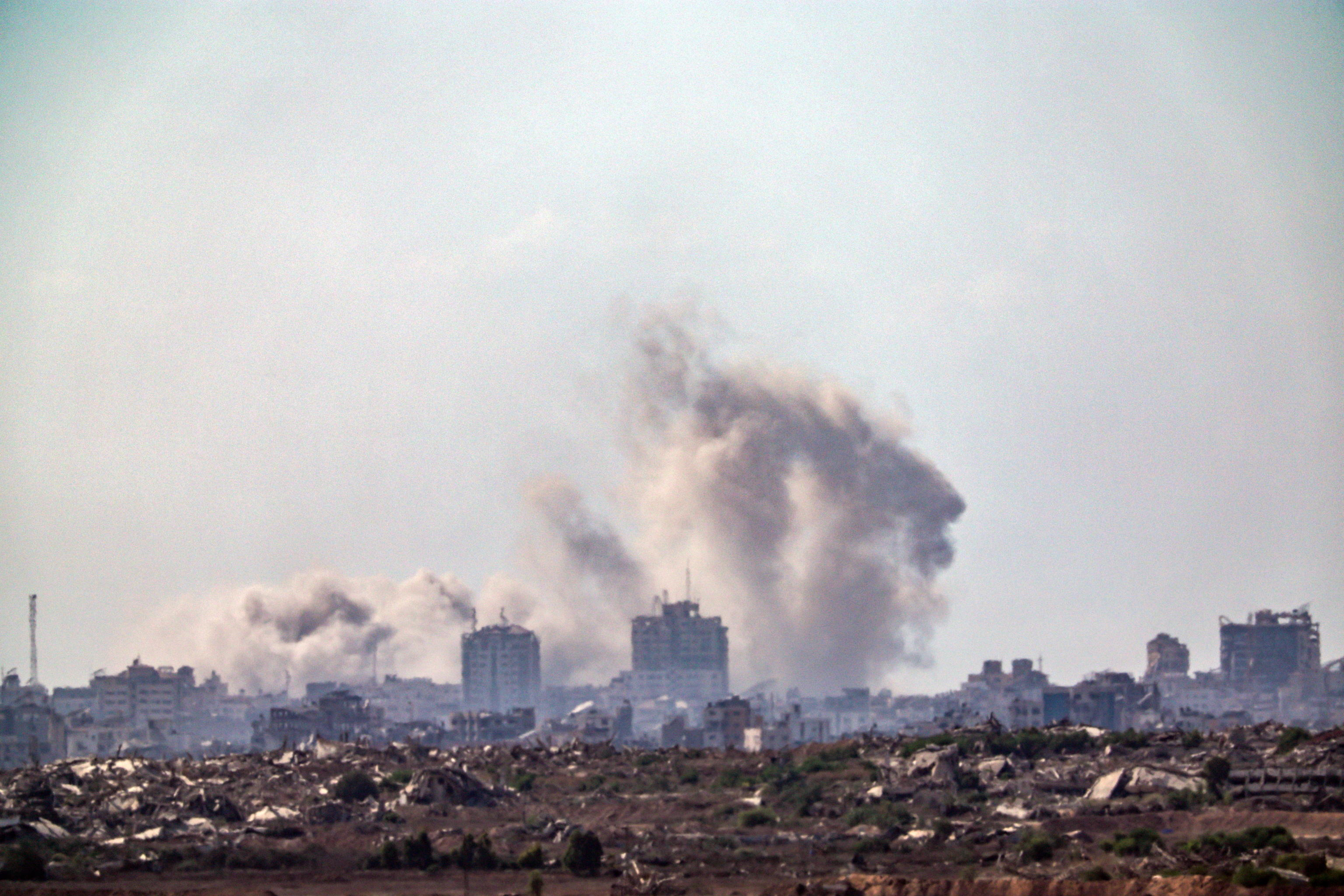 Tel Aviv accetta tregua di Trump, Idf: evacuare Gaza City