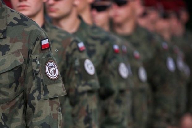 La Polonia schiera 40mila soldati ai confini