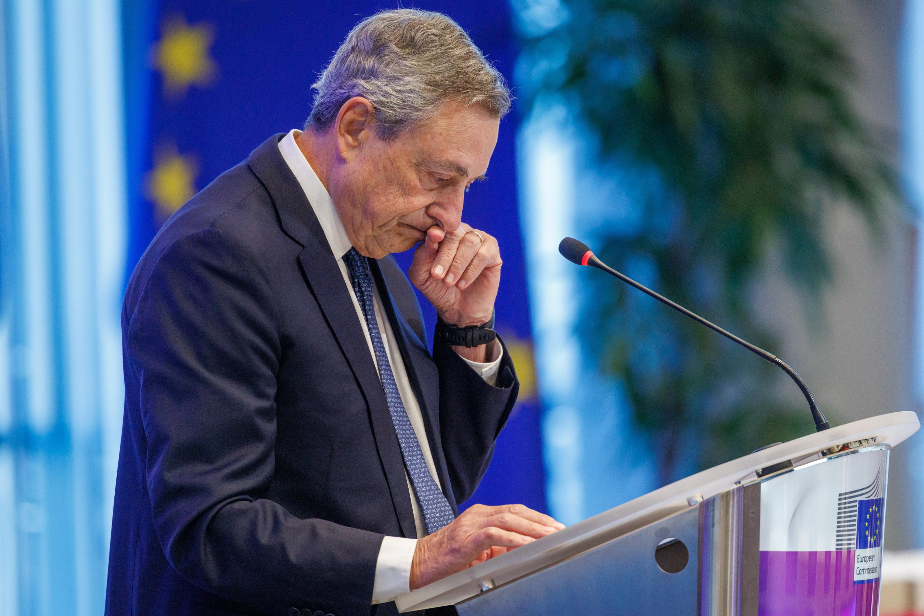 Draghi all’Ue: c’è urgenza di cambiamento