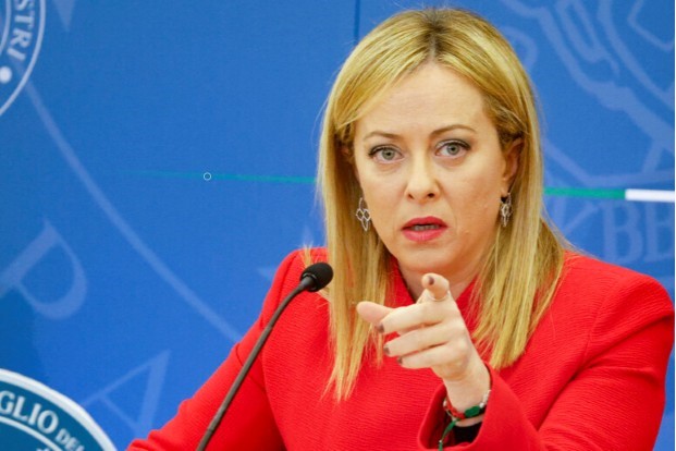 Follow Meloni: sempre più conservatori