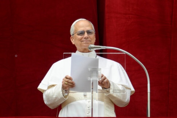 La Francia trema: Papa Leone XIV contro chi affama