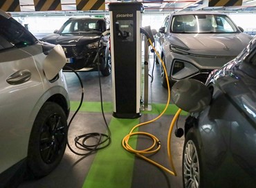 Alleluia! Sull’elettrico l’Europa ci ripensa