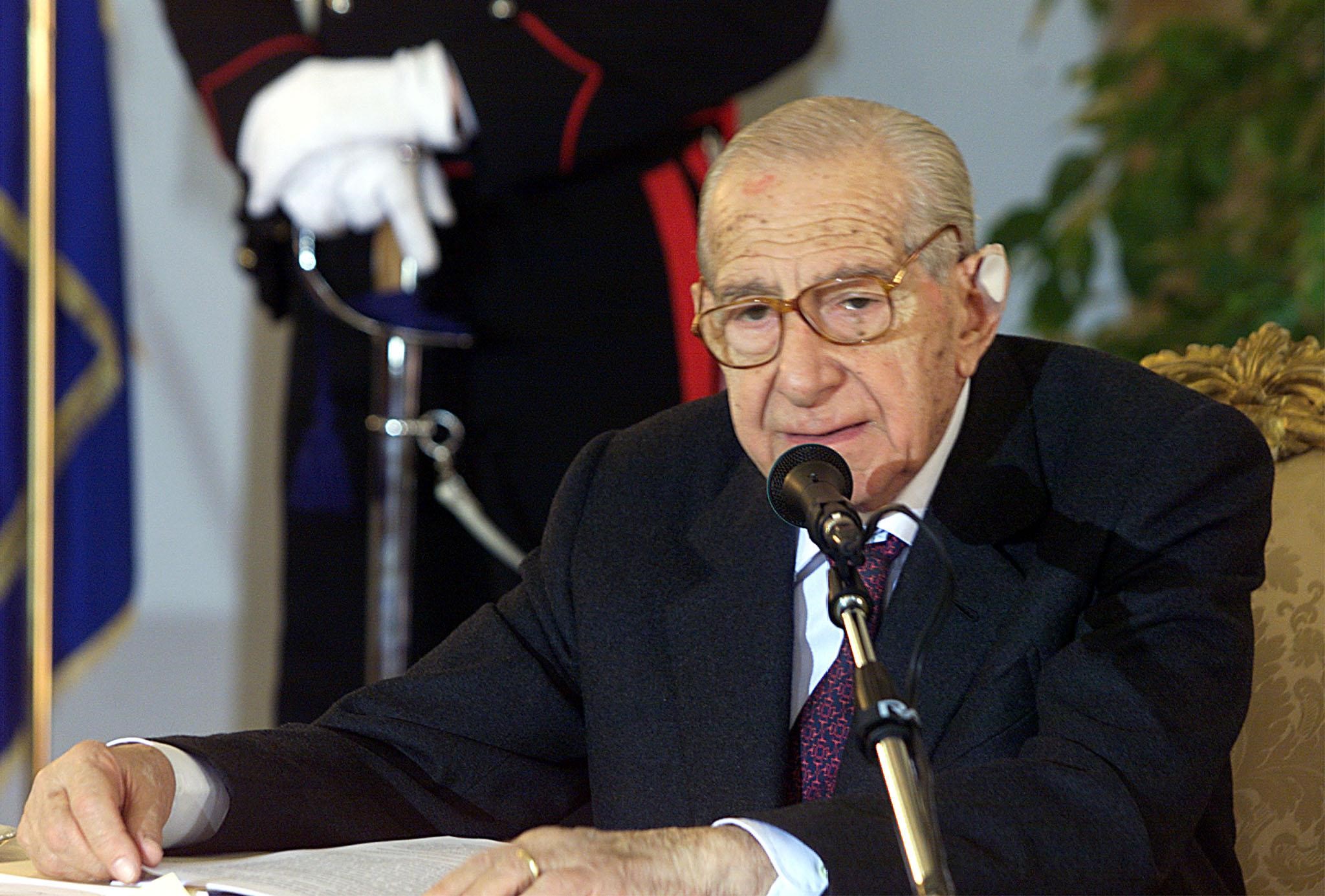 Il gigante Vassalli e i nani corporativi