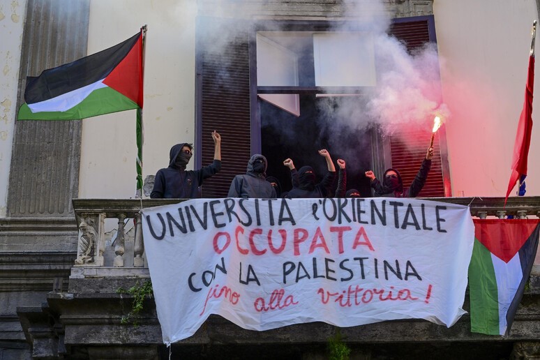 L’università di Napoli boicotta Israele!